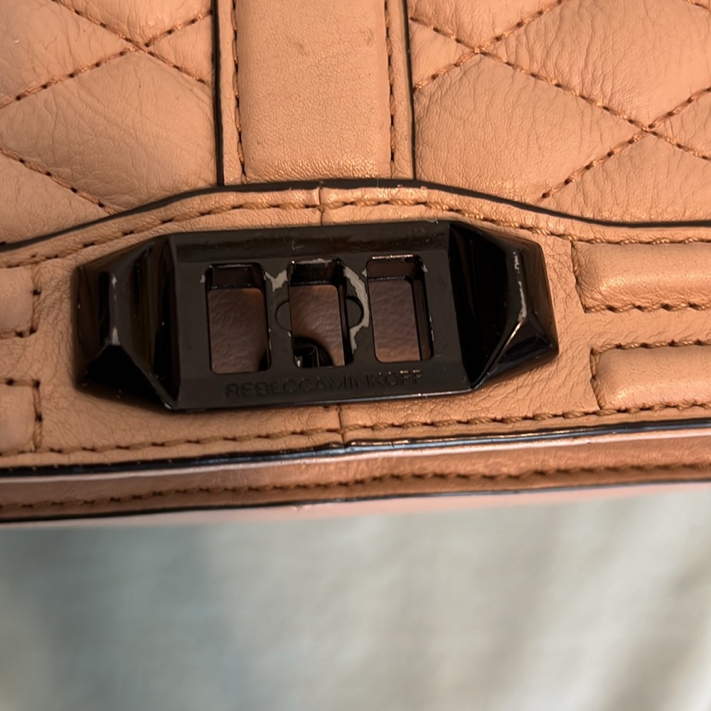 Rebecca Minkoff Chevron Quilted Small Love Crossbody with matching wallet - Picture 8 of 12